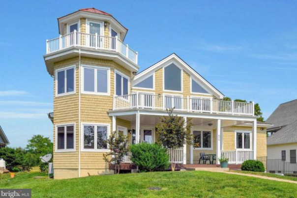 Как экс-депутат Госдумы Пономарёв* мечтает расстреливать россиян и покупает особняки в Америке