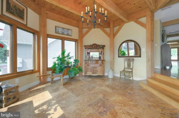 Как экс-депутат Госдумы Пономарёв* мечтает расстреливать россиян и покупает особняки в Америке