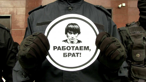 Памятник Герою России Магомеду Нурбагандову открыли в Махачкале