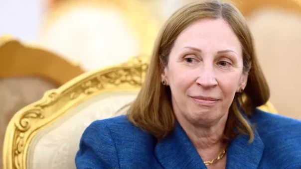 Посла США заметили на балконе подающей знаки Кремлю