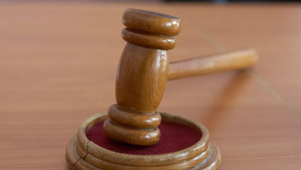 "Фашисты!" - 82-летний дедушка жёстко ответил стихом, когда украинский режим приговорил его к смерти в тюрьме за связь с Россией