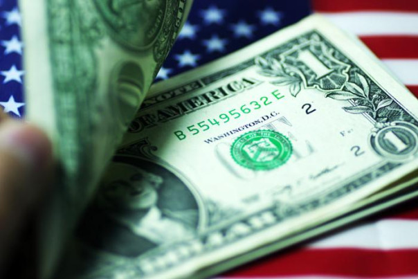 Федеральный резерв США впервые в своей истории закончил год с убытком. Валентин Катасонов