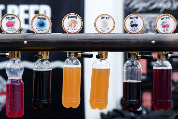 Пить дать: в России намерены узаконить продажу алкоголя на рынках