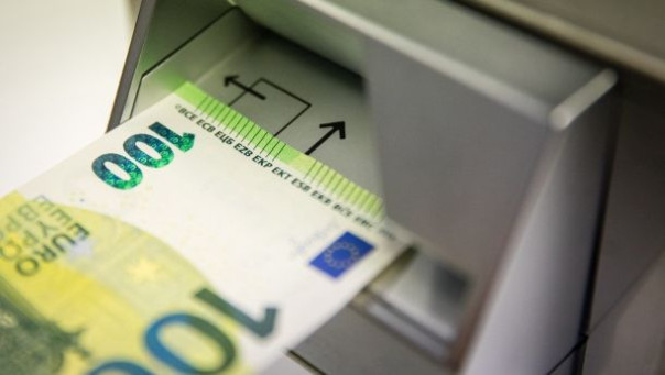 Сдали валюты: как страны Европы 25 лет назад потеряли суверенитет. Голос Мордора