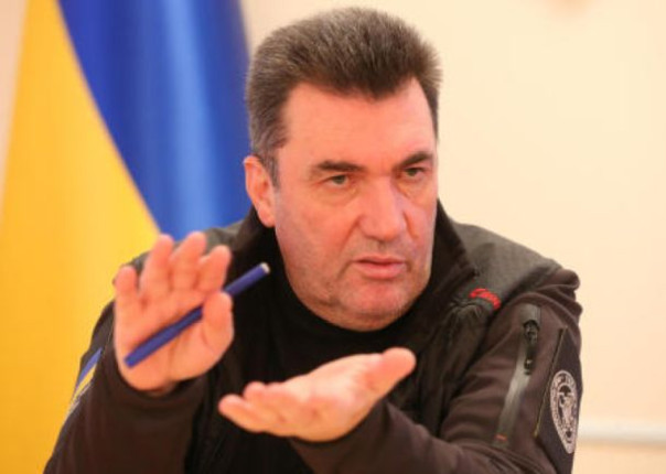 Секретарь СНБО Данилов показал карту "тьмы и света"