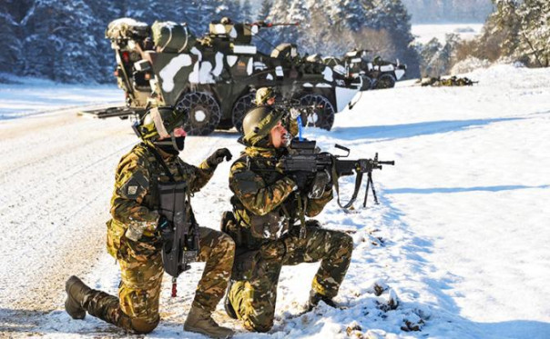 Учения &mdash; от слова &laquo;учить&raquo;: Даешь ядерные испытания на Новой Земле!