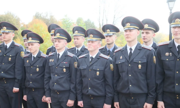 В Беларуси никаких мигрантов нет, и безработицы нет