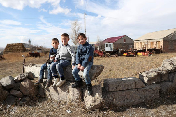 Карабах на сдачу: Армения пытается подружиться с Азербайджаном и Турцией