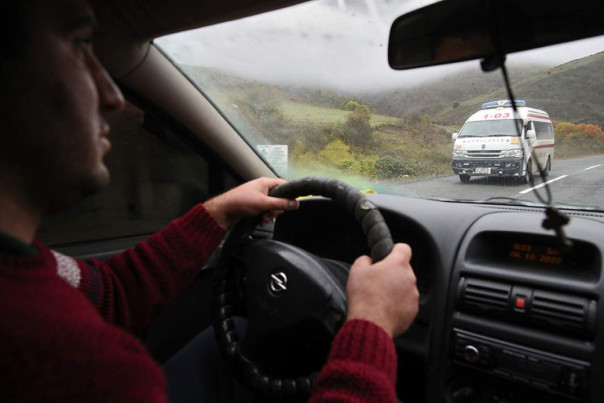 Карабах на сдачу: Армения пытается подружиться с Азербайджаном и Турцией