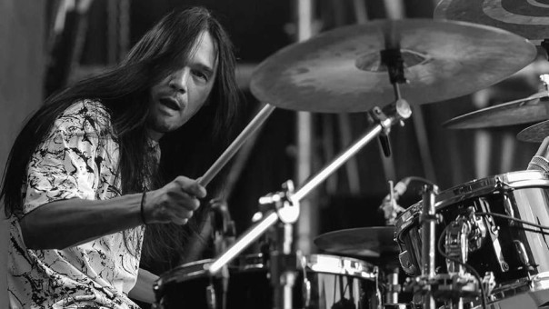 Барабанщик «Пикника» и оператор спасали людей во время теракта в «Крокусе»