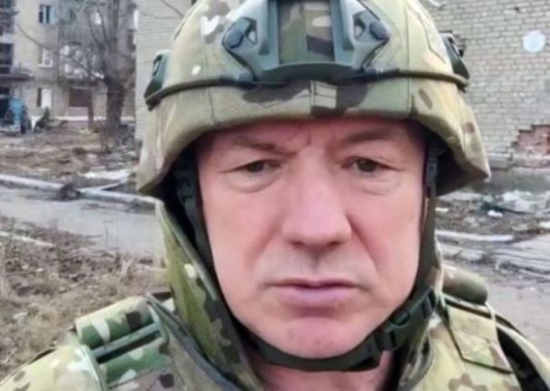 Хуснуллин приехал в Авдеевку и рассказал, когда будет восстановлен город