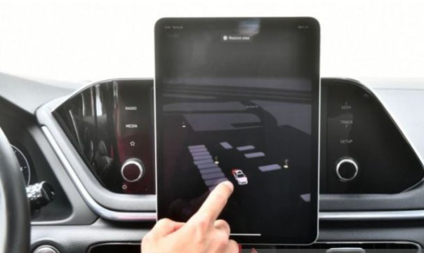 Первая в мире дорога для беспилотных автомобилей длиной 205 км начала работу