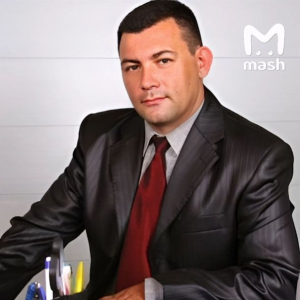 Пиарщика нацбатальона ВСУ крымских татар, который призывал к блокаде Крыма, задержали в Херсонской области.