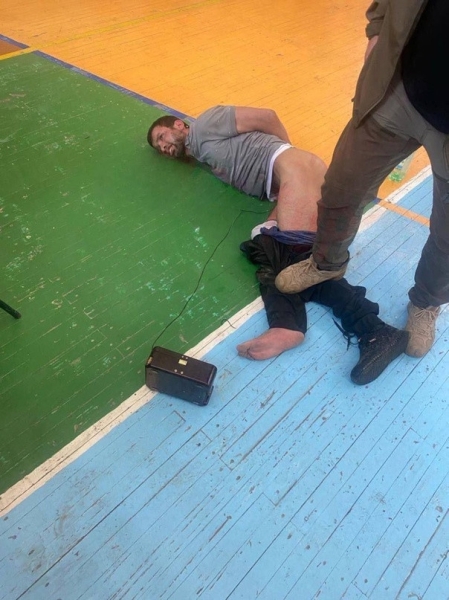 Про отрезанные уши и пытки током 18+