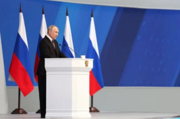 Жак Гийемэн: Ответ Путина поджигателю войны Макрону