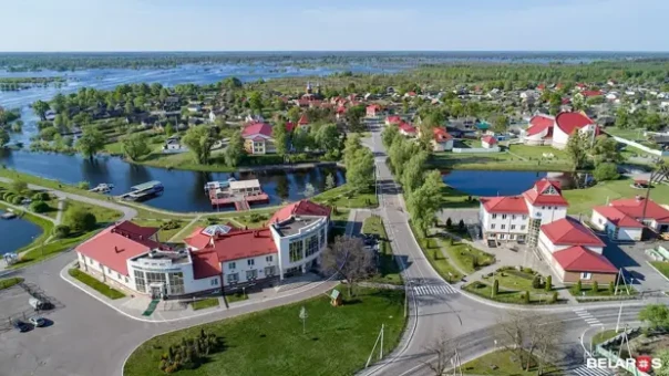 А почему в Белоруссии нет мигрантов? Что Лукашенко для этого сделал