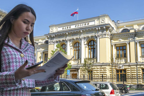 Деньги в отпуске: валютная выручка России сидит в иностранных активах