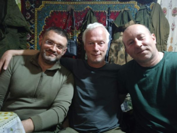 &laquo;Машина прикрыла меня и раненого бронёй&raquo;: военврач рассказал об особенностях работы на передовой