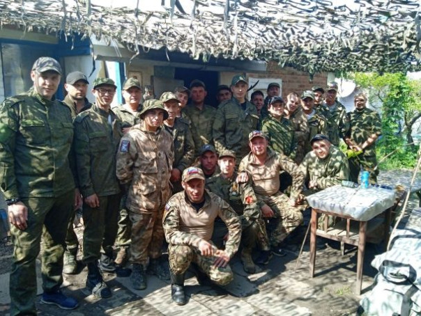 &laquo;Машина прикрыла меня и раненого бронёй&raquo;: военврач рассказал об особенностях работы на передовой