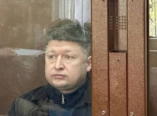 Не просто кум: Как приятель замминистра Иванова курировал военные стройки и делил бизнес с его женой