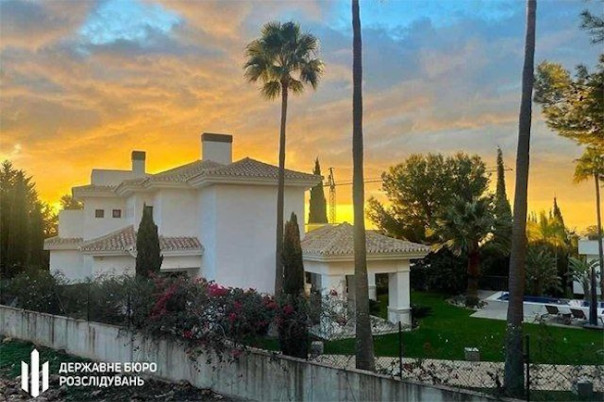 Плохому танцору Зеленский мешает: НАТО не в состоянии победить Россию Украиной