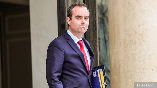 Стало известно содержание телефонного разговора министров обороны России и Франции