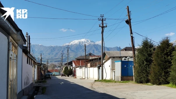 Таджики целыми семьями бегут из России после теракта в &laquo;Крокусе&raquo;: Надеются вернуться на заработки, но боятся