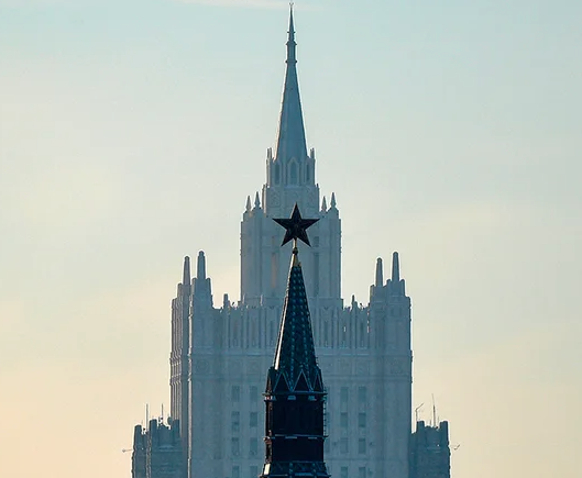 Захарова предрекла США унизительное фиаско при погружении в гибридную войну против РФ