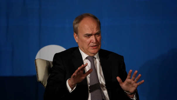 Антонов призвал США прекратить попытки продлить агонию киевского режима