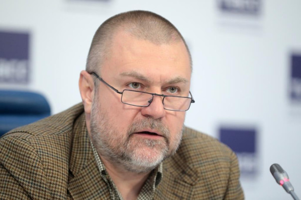 Кто завез нам столько мигрантов? Депутат Матвеев показал секретный документ