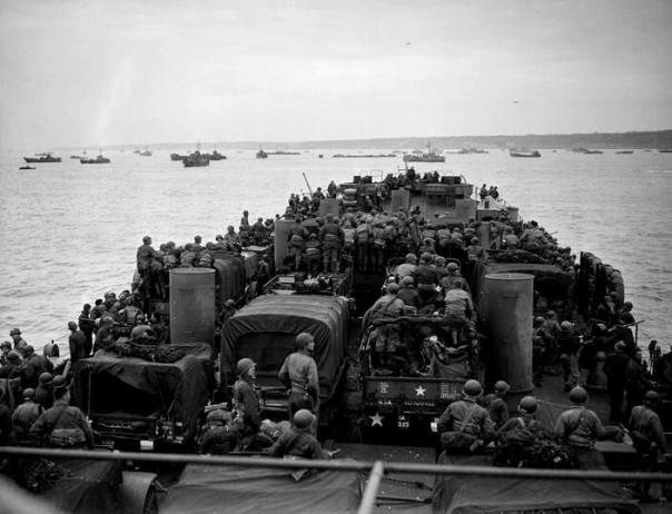 80 лет назад Сталин сорвал союз англосаксов и Гитлера