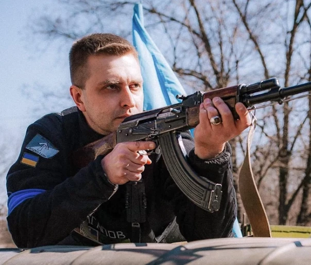 &laquo;А нас за що?&raquo;: В Одессе массово жгут машины ВСУ