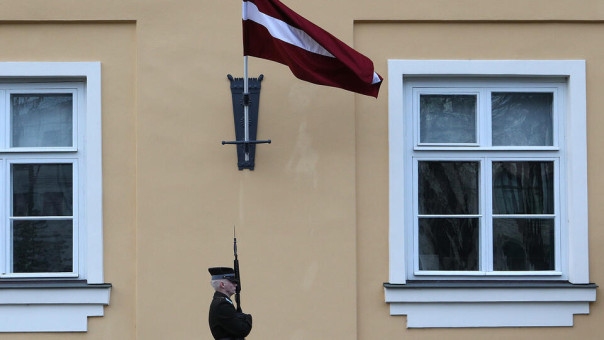 Бандеровцы признали, что Украина стала колонией англоязычных стран