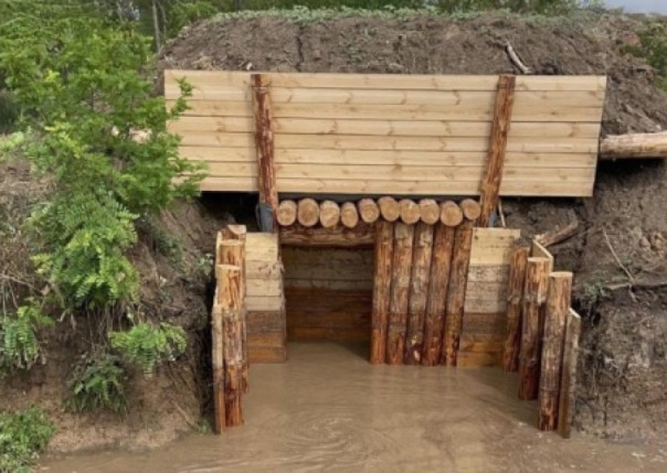 &laquo;Оборона утонула&raquo;. Украинские чиновники разворовали деньги, предназначенные на строительство линий обороны под Запорожьем