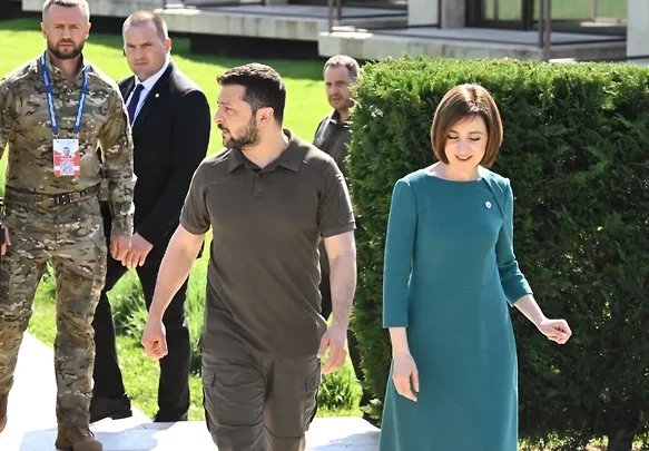 Украина и Молдавия начинают переговоры о членстве в ЕС &mdash; Грузия и Армения занимают очередь