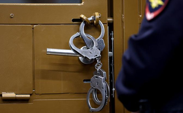 В Приморье задержали членов банды, вымогавших деньги у участников СВО