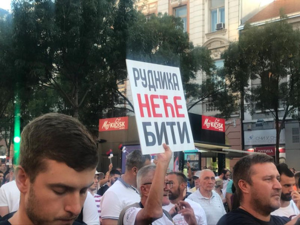 Литий правит бал: что стоит за попыткой госпереворота в Сербии?