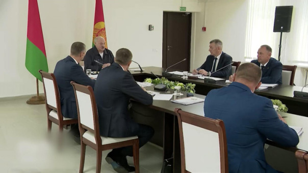 Лукашенко о защите границы: никаких "красных линий", ответ будет мгновенный