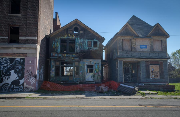 Майкл Снайдер: Обширные территории Америки настолько подавлены, что выглядят как кадры из фильма ужасов