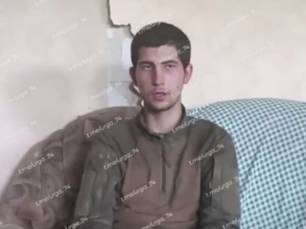 &laquo;Стрелял по мирным, а тут погрустнел&raquo;: кадры с плененным под Курском боевиком ВСУ обсуждают в Сети