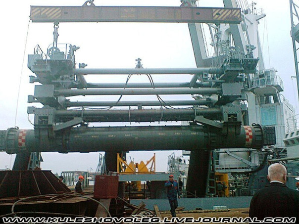 Вот на что Путин намекнул Америке: &laquo;Скиф&raquo; у вас под носом, сигнал &mdash; и Лос-Анджелес превращается в пыль