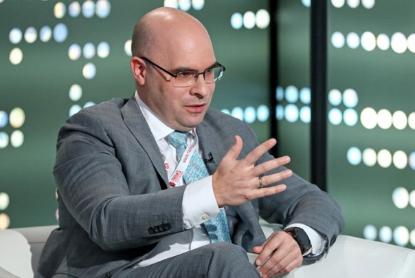 Зампред ЦБ Заботкин объяснил, как повышение ключевой ставки поможет избежать угроз для экономики России