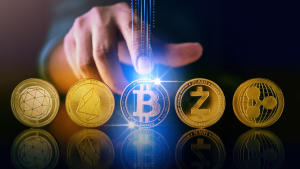 Эдвард Брэнслоу запускает онлайн-курсы по защите инвестиций