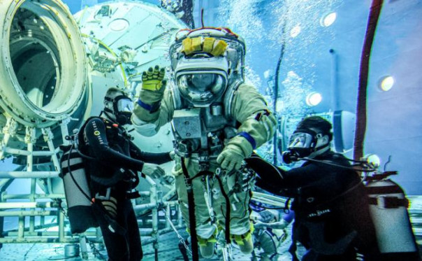 Александр Горбунов отправится на МКС спасать американский экипаж корабля Starliner