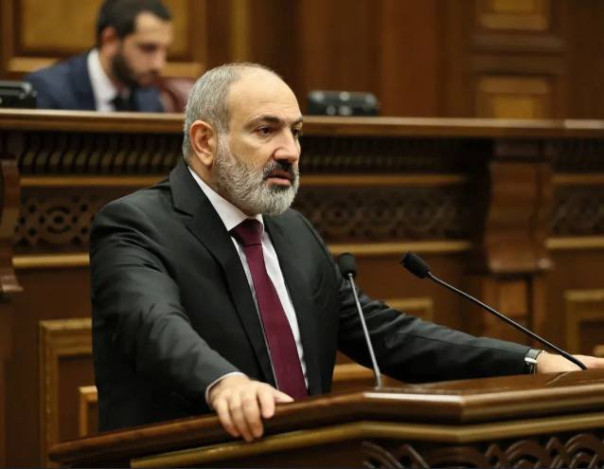 Армения: разлом в отношениях между действующей властью и церковью усугубляется