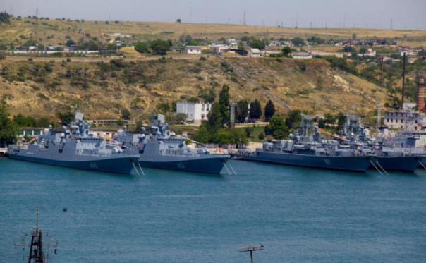 База ВМФ РФ в Очамчире: &laquo;Ваш курс ведет к опасности&raquo;