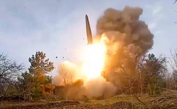 Для требовательных F-16 украинские аэродромы перепахивают &laquo;Искандерами&raquo; и &laquo;Кинжалами&raquo;