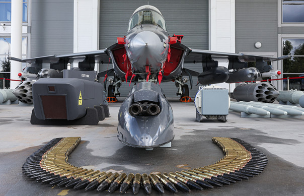 Як-130 &mdash; легкий штурмовик? Белорусы и бирманцы идею успешно реализовали, МО России пока не спешит