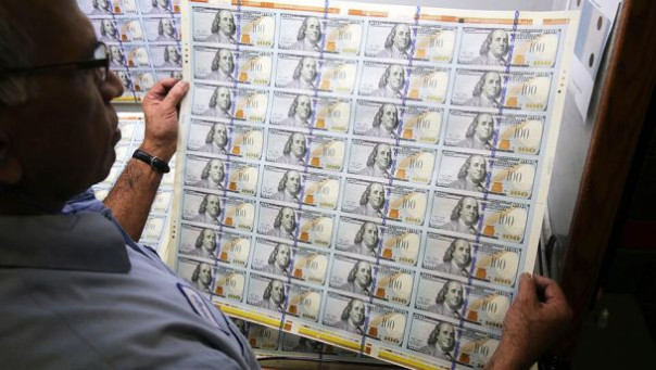 Какой юридический статус доллара и какова его "защита"