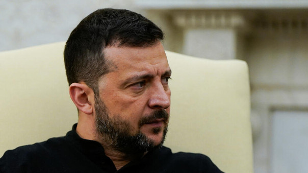 Клоун на вечеринке демократов и бесплатный агитатор